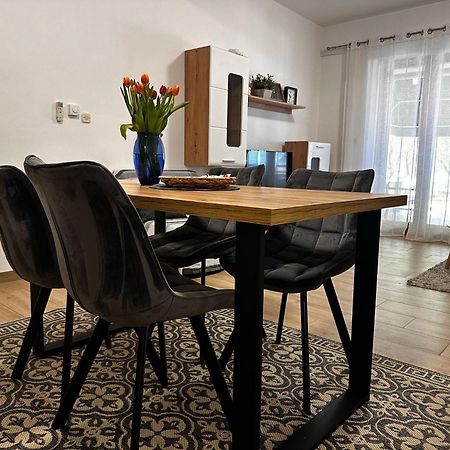 Apartmani Roko Biograd Na Moru Exteriér fotografie