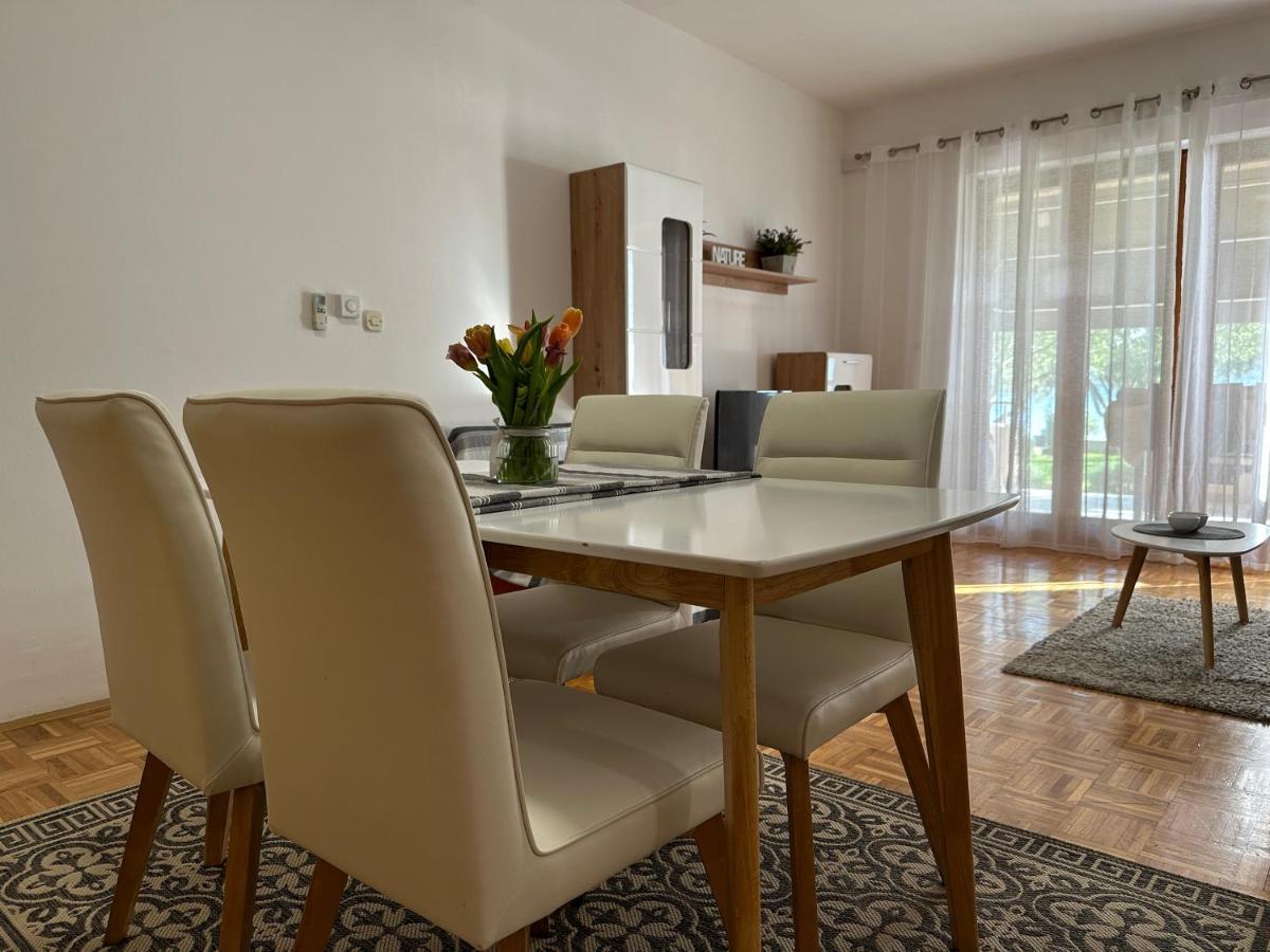 Apartmani Roko Biograd Na Moru Exteriér fotografie