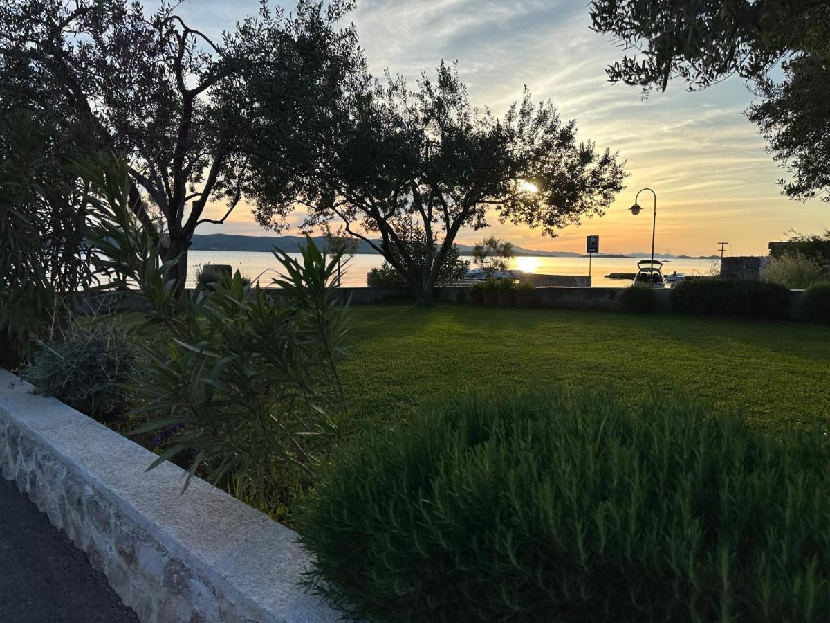 Apartmani Roko Biograd Na Moru Exteriér fotografie