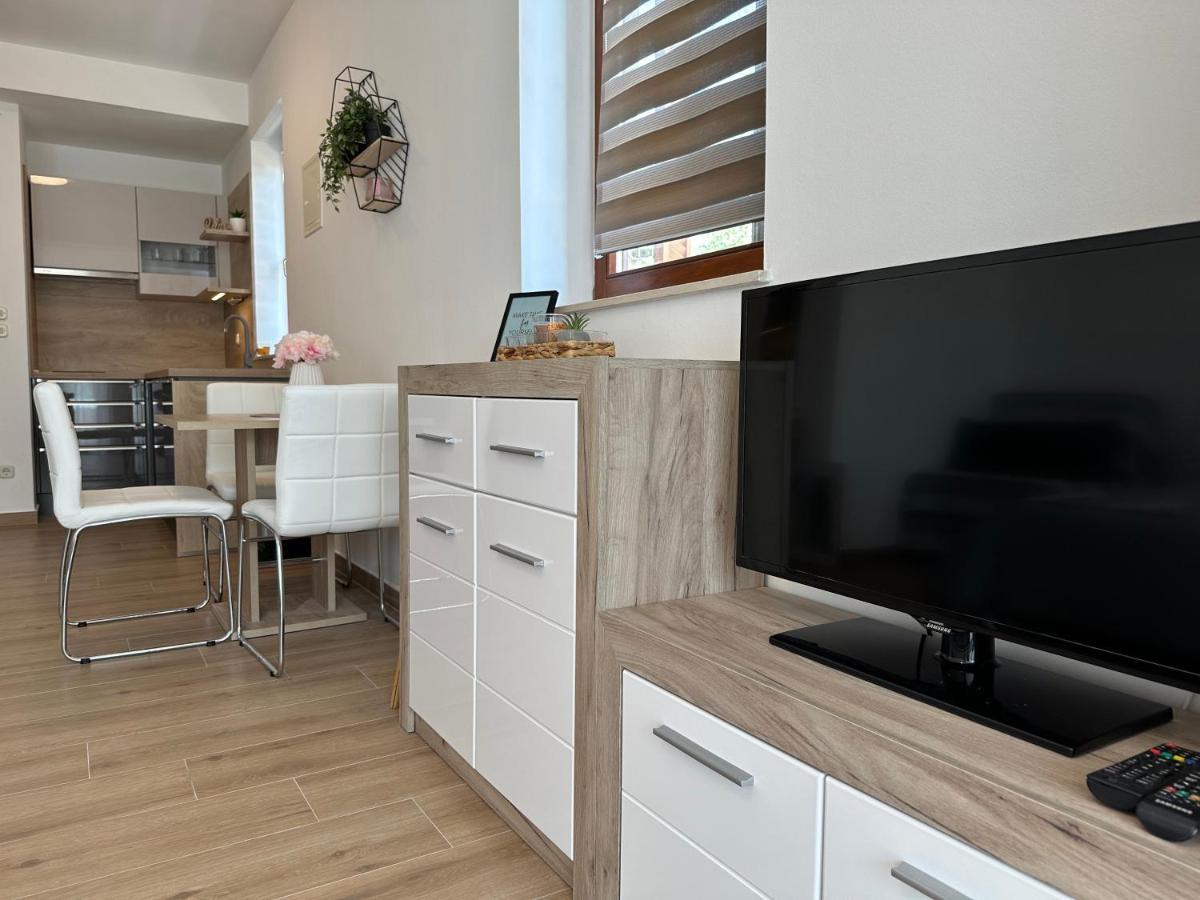 Apartmani Roko Biograd Na Moru Exteriér fotografie