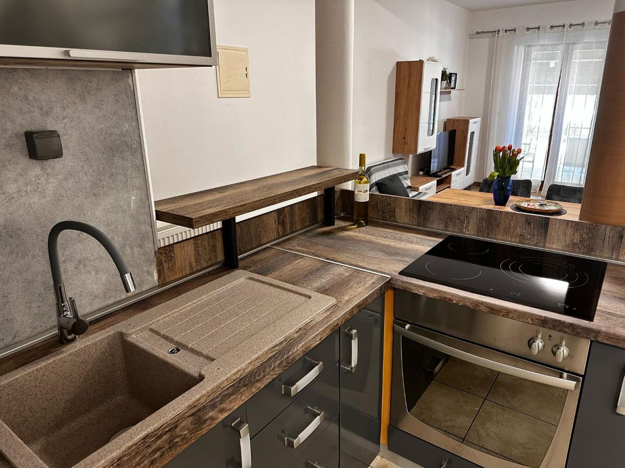 Apartmani Roko Biograd Na Moru Exteriér fotografie